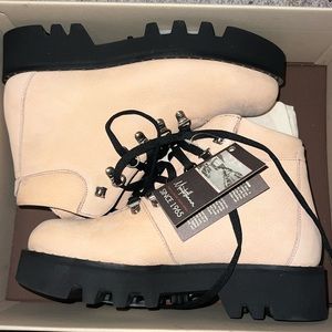 Blush colored Montelliana boots